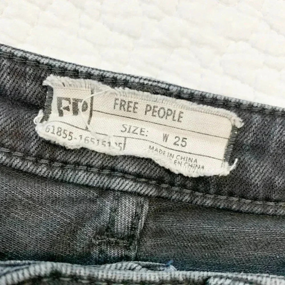 Free People Skinny Faded Black Jeans Button Fly - Picture 2 of 4